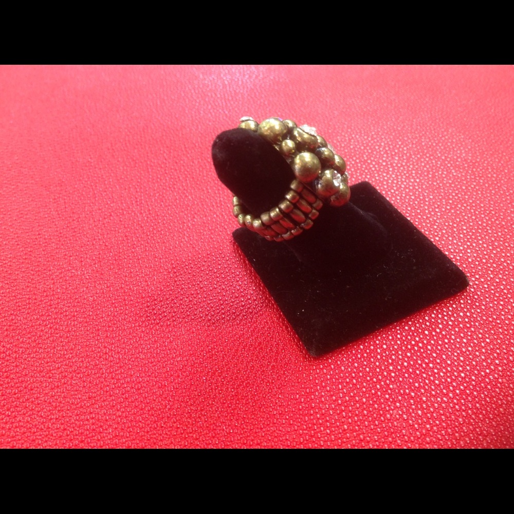 Gorgeous Statement Stretchy Bling Ring! - image 2